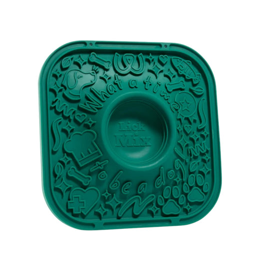 Woof likmat hond met zuignappen en snackvakje 20 cm